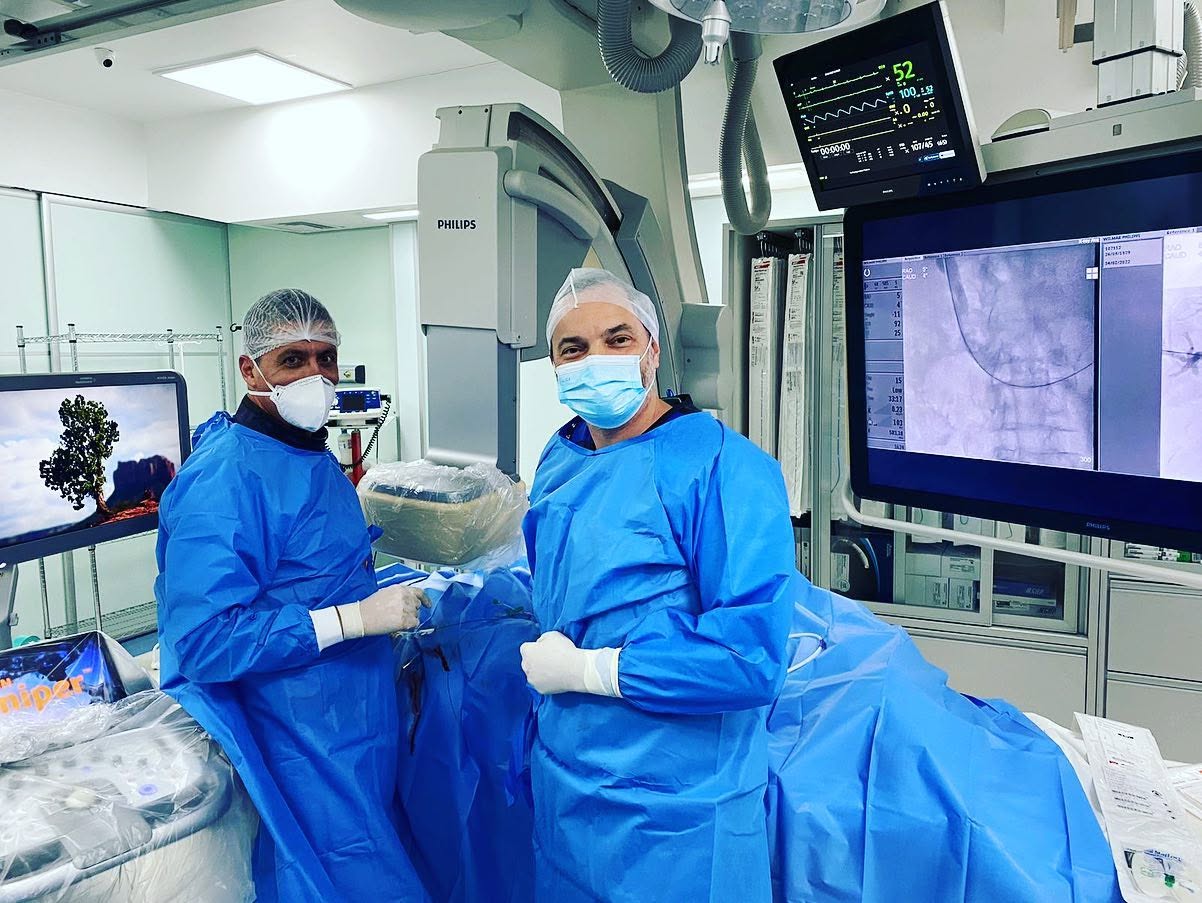 Procedimento em sala de hemodinâmica